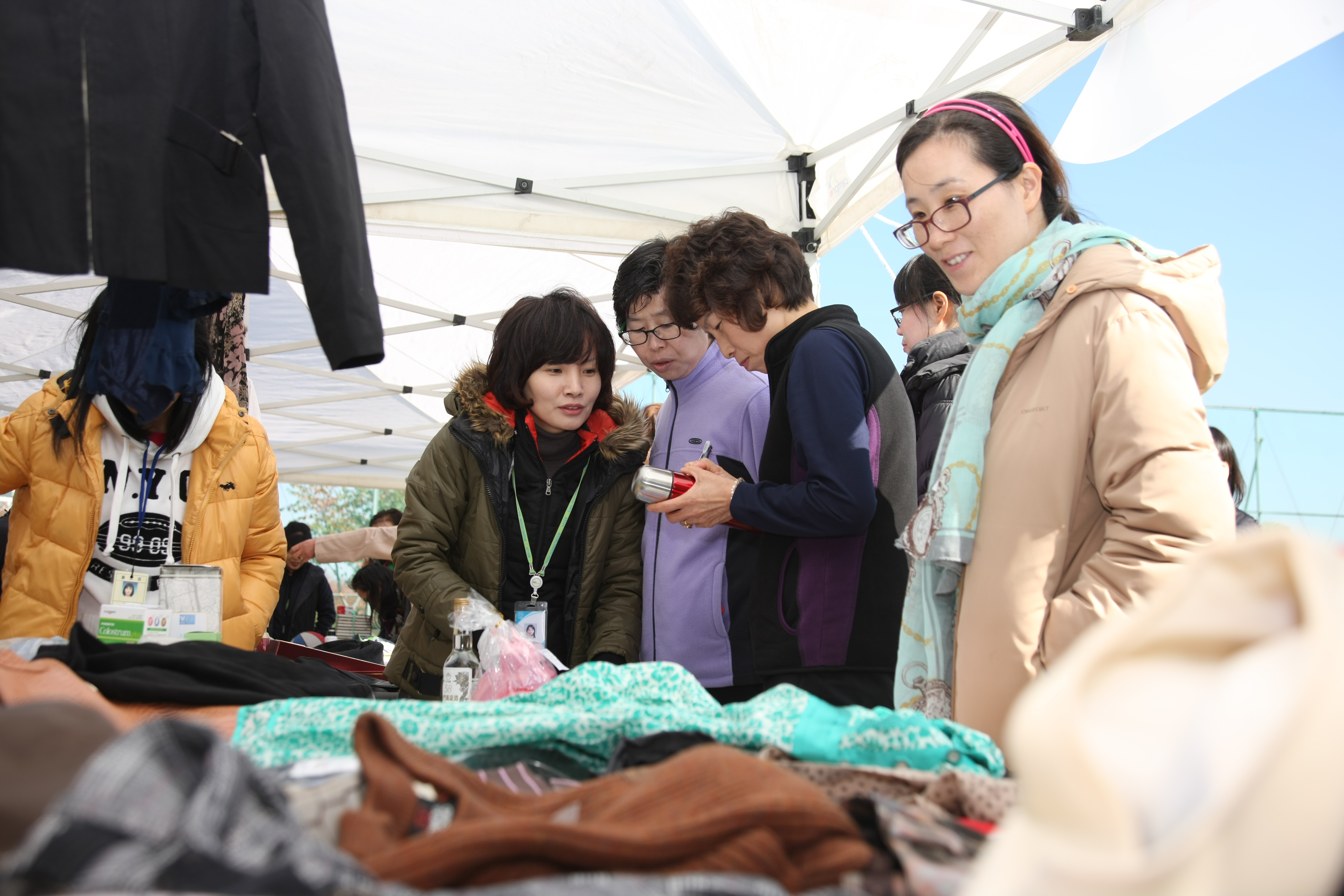 축산과학원 사랑나눔 바자회 사진1