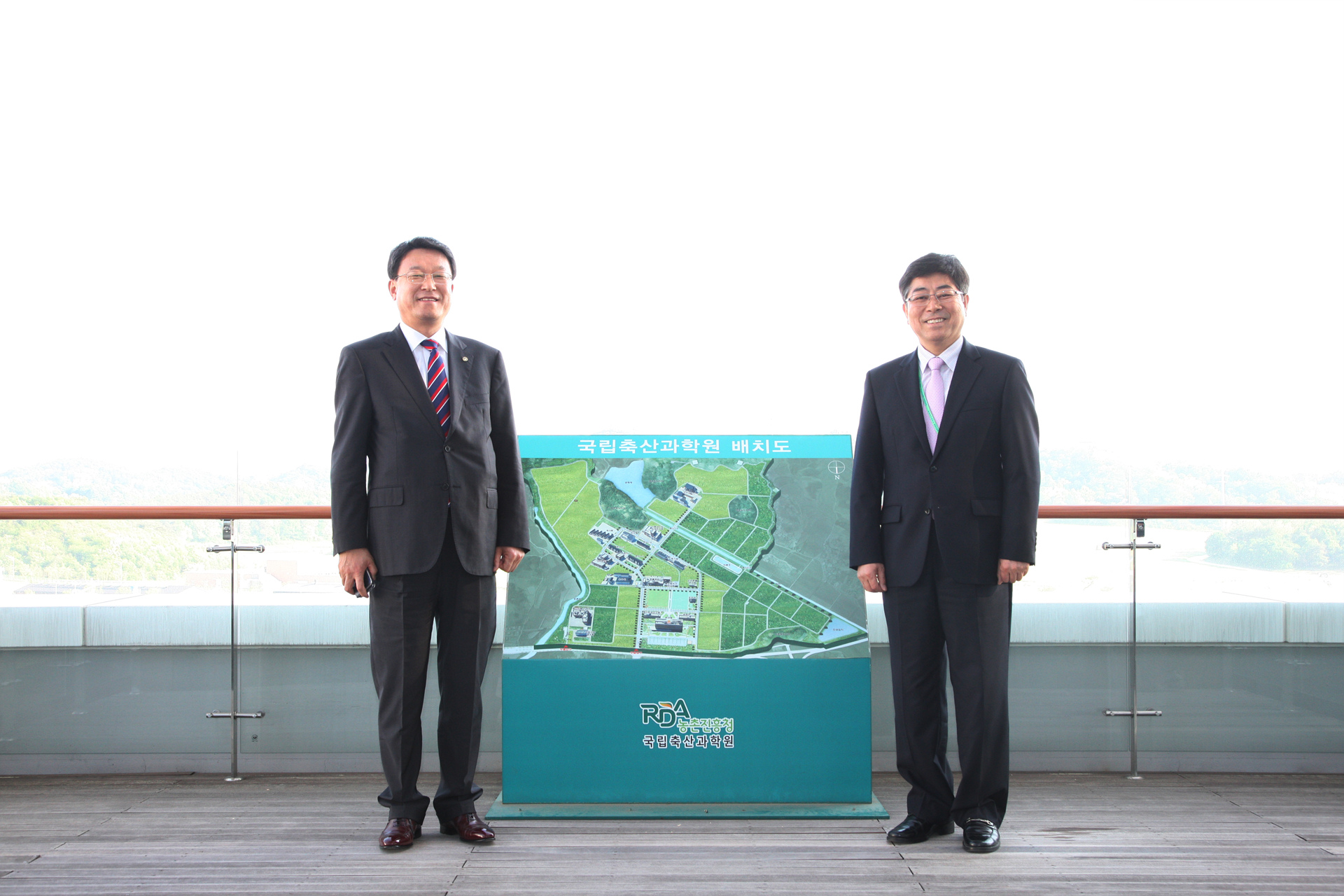 국립축산과학원·한국생명공학연구원  MOU 체결 (2016. 5. 12) 사진1