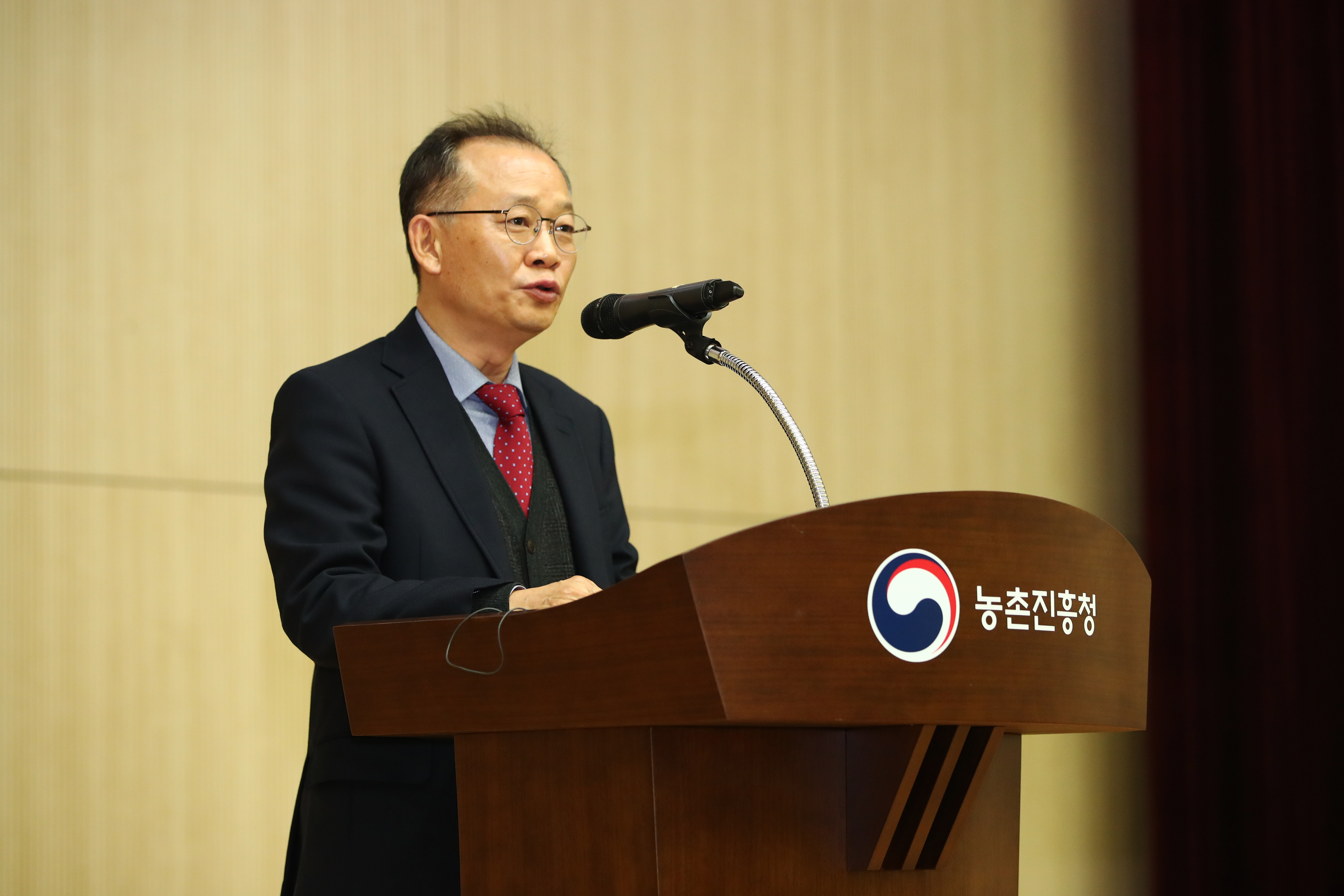 동물교감치유 활성화 방안 국제심포지엄 (2019. 11. 28.) 사진3